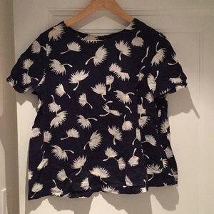 Navy patterned top